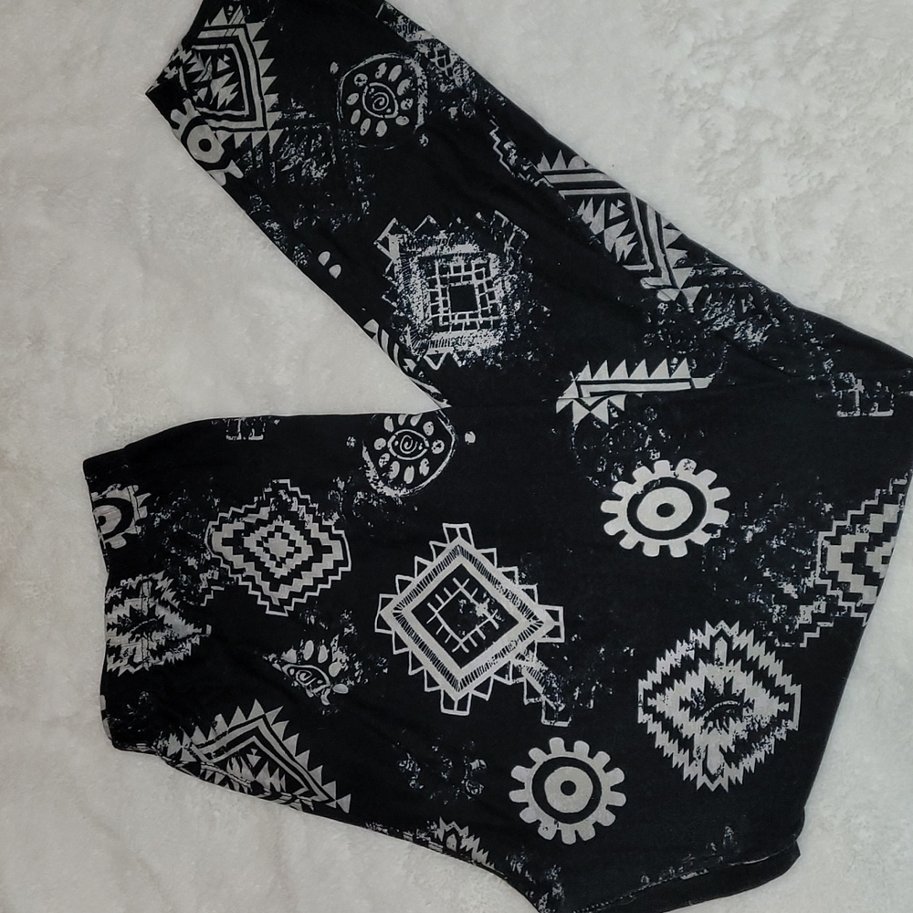 Agnes and Dora Leggings